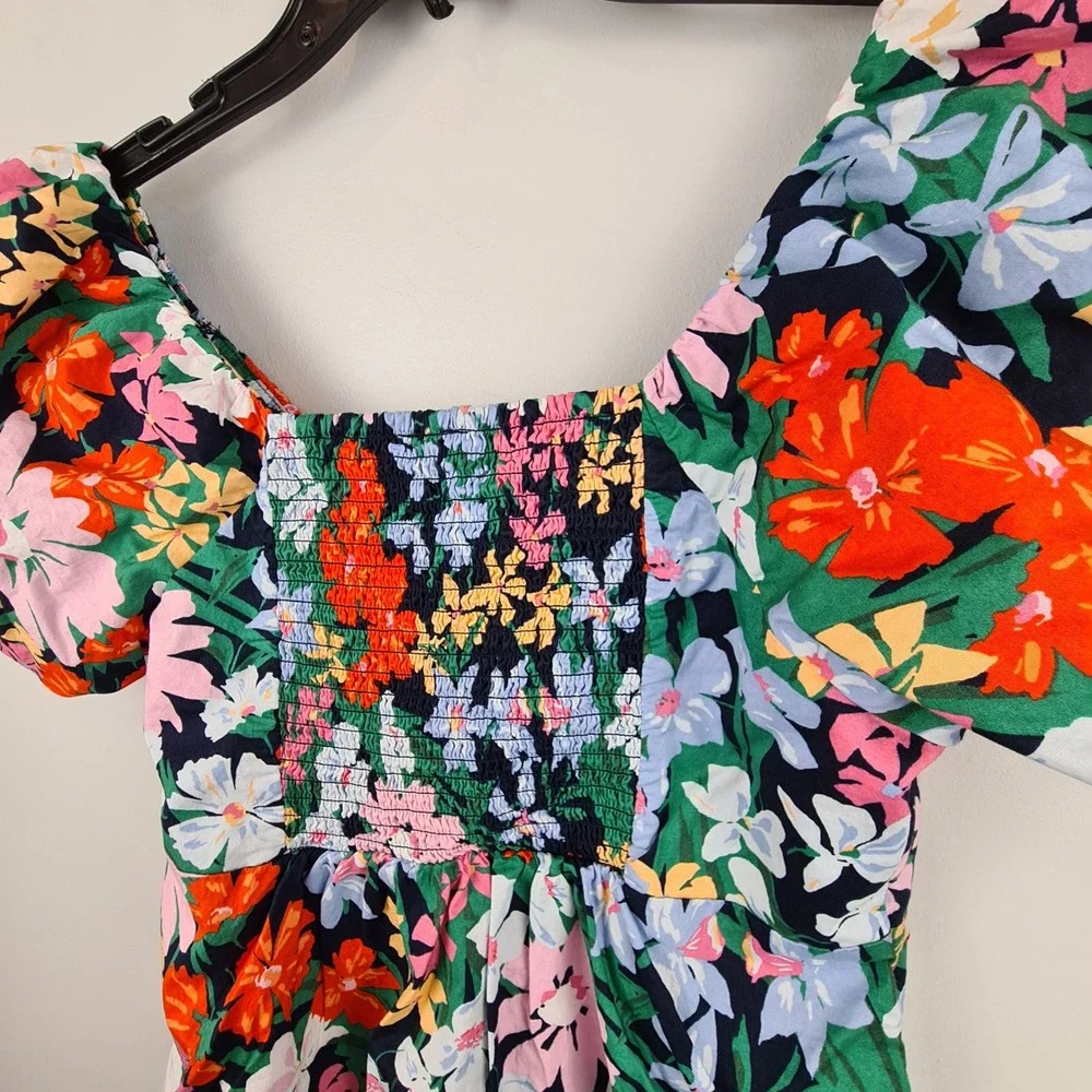 Old Navy Womens Navy Floral SS VEE TRAPEZE Puff Sleeve Smocked Top M Colorful